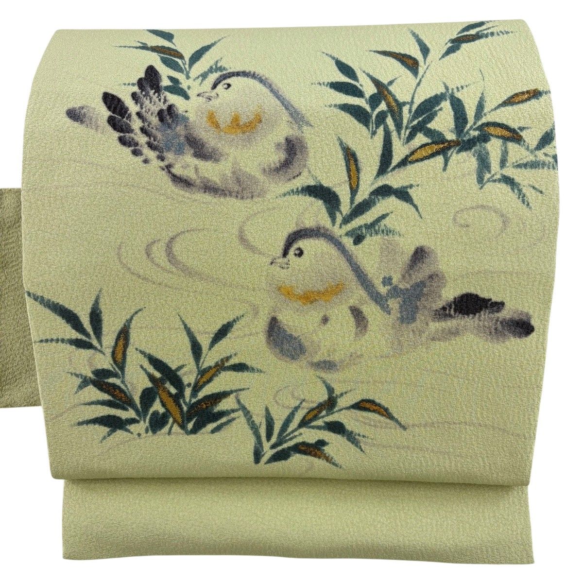 【美品】 名古屋帯 名品 落款 山科春宣 鴛鴦 葉 金彩 縮緬 抹茶色 正絹 【中古】