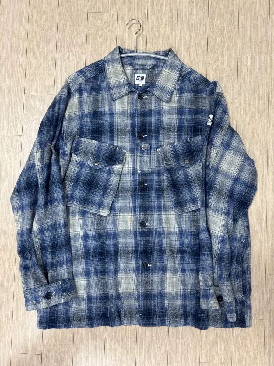 AiE フランネル シャツ Lサイズ