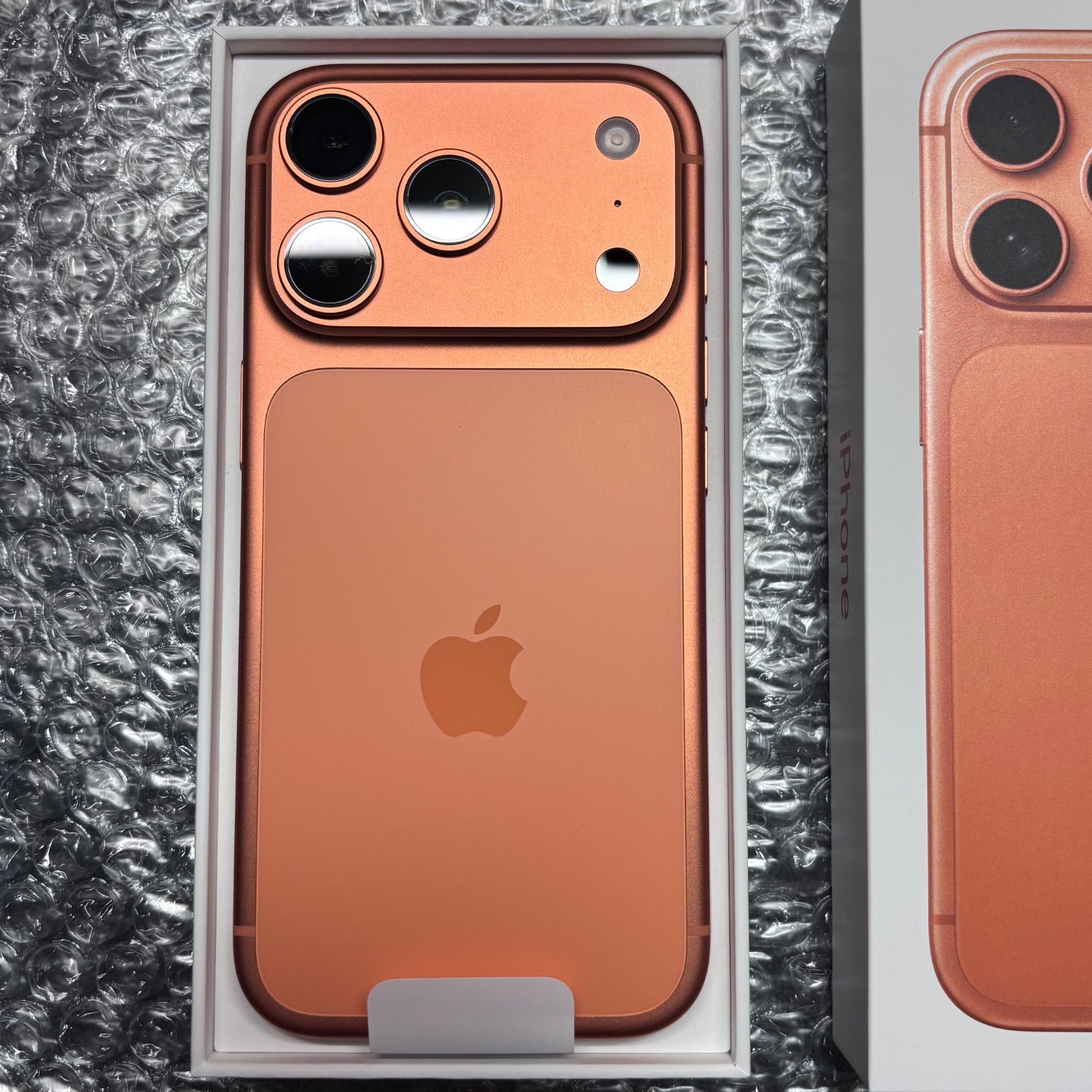 未使用 iPhone17 Pro 1TB Cosmic Orange SIMフリー - メルカリ