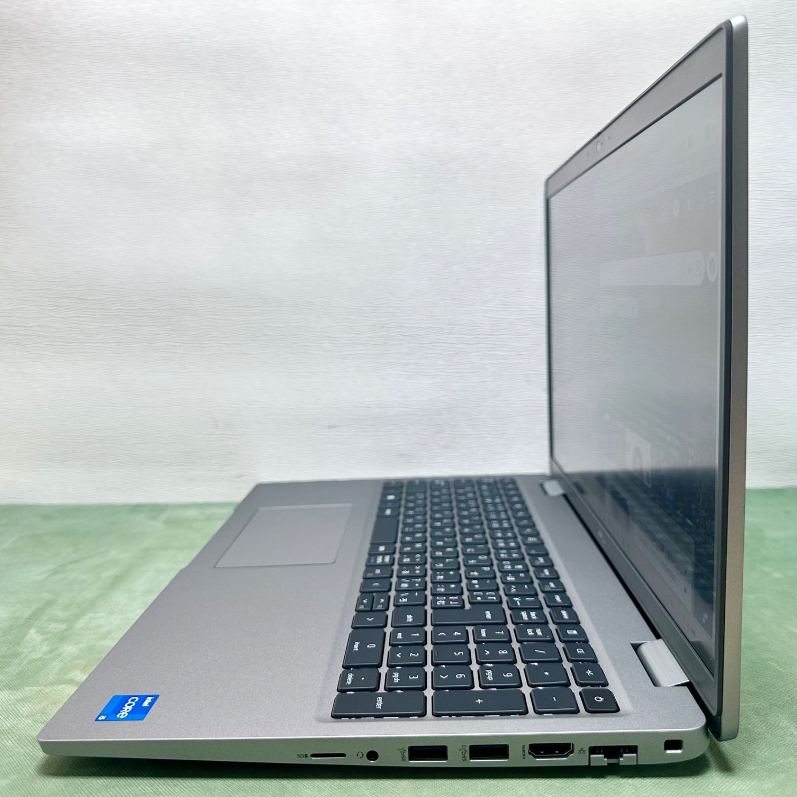 2022年モデル DELL Latitude 5530／第12世代 i5-1245U／RAM 8GB／SSD