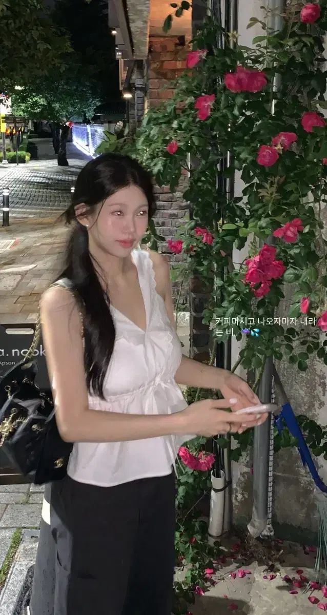 オンマケット イェスルマーケット 2次確保数量 Blush Blouse