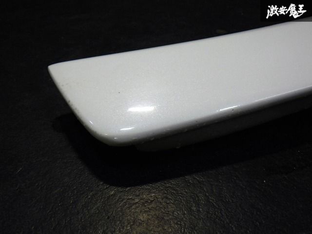 ★破損なし 即発送★ トヨタ GRS200 200系 クラウン アスリート ロイヤル トランクスポイラー リアスポイラー エアロ パールホワイト ★破損なし 即発送★ トヨタ GRS200 200系 クラウン アスリート ロイヤル トランクスポイラー リアスポイラー エアロ パールホワイト