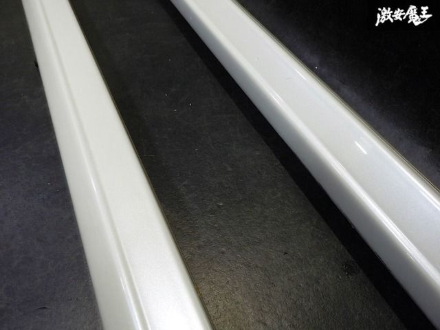 ☆即発送☆ MODELLISTA モデリスタ 200系 ハイエース 標準 ナロー サイドスカートサイドステップ 左右 セット 070 パールホワイト