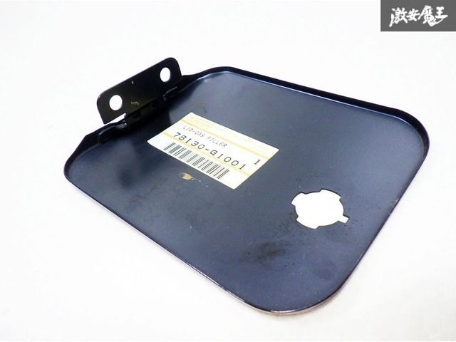 ★新品・未使用品★ 日産 純正 B122 サニー トラック 後期 フューエルリッド 給油口 蓋 フタ フューエル 78130-G1001 黒 希少 当時物 棚