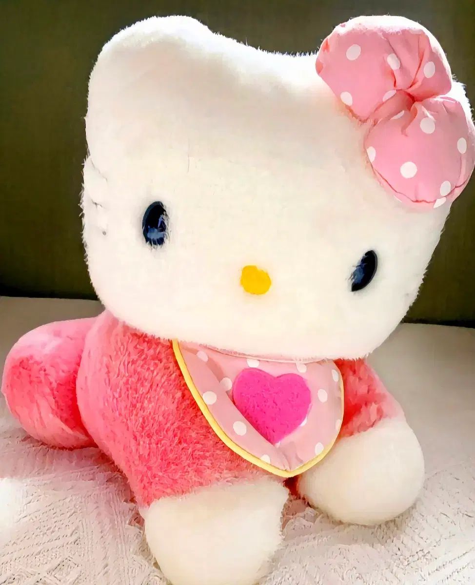 엉엉ハローキティ ベイビー ハローキティ ぬいぐるみ ハローキティ ベイビー