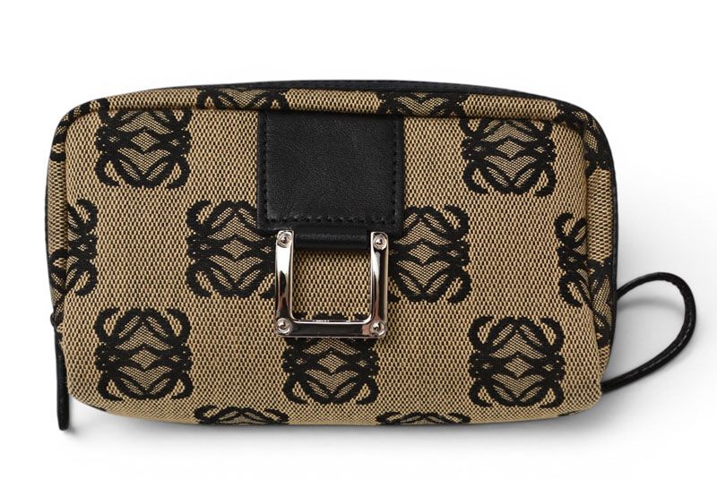 ロエベ コスメポーチ/化粧ポーチ LOEWE ポーチ キャンバス アナグラム ベージュ/ブラック【中古】