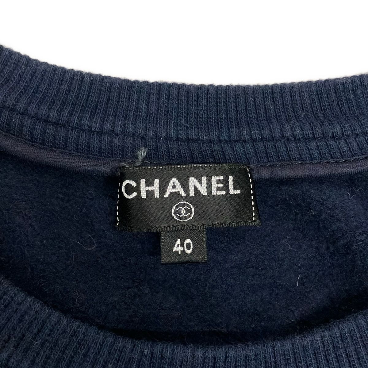 CHANEL(シャネル) トレーナー サイズ40 M レディース - P57407 ダークネイビー×ボルドー 長袖/(2017年・2018年)/ベロア CHANEL(シャネル) トレーナー サイズ40 M レディース - P57407 ダークネイビー×ボルドー 長袖/(2017年・2018年)/ベロア