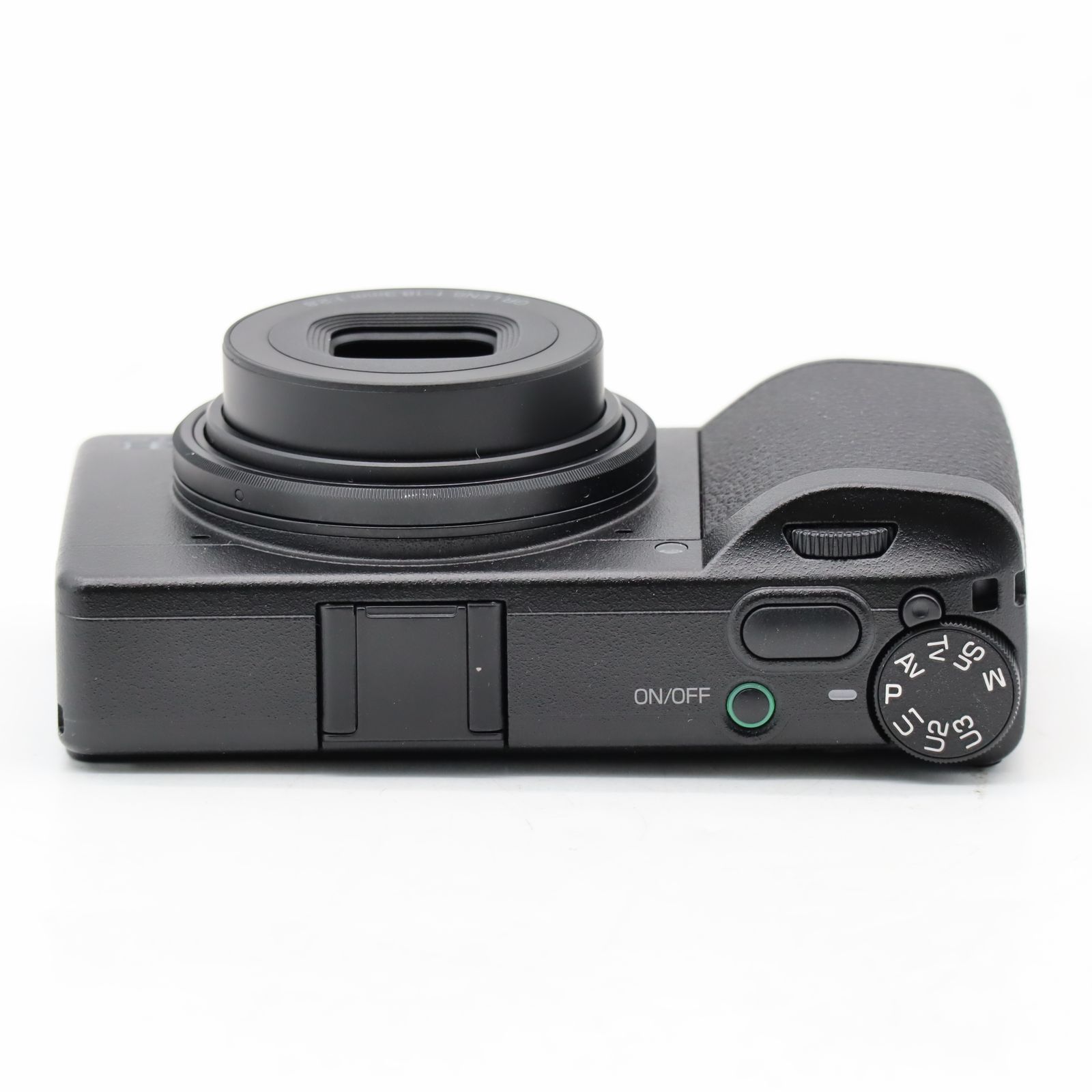 RICOH GR IV|APS-C 高画質コンパクトデジタルカメラ|GRレンズ搭載・スナップ撮影向け リコー【中古】 RICOH GR IV|APS-C 高画質コンパクトデジタルカメラ|GRレンズ搭載・スナップ撮影向け リコー【中古】