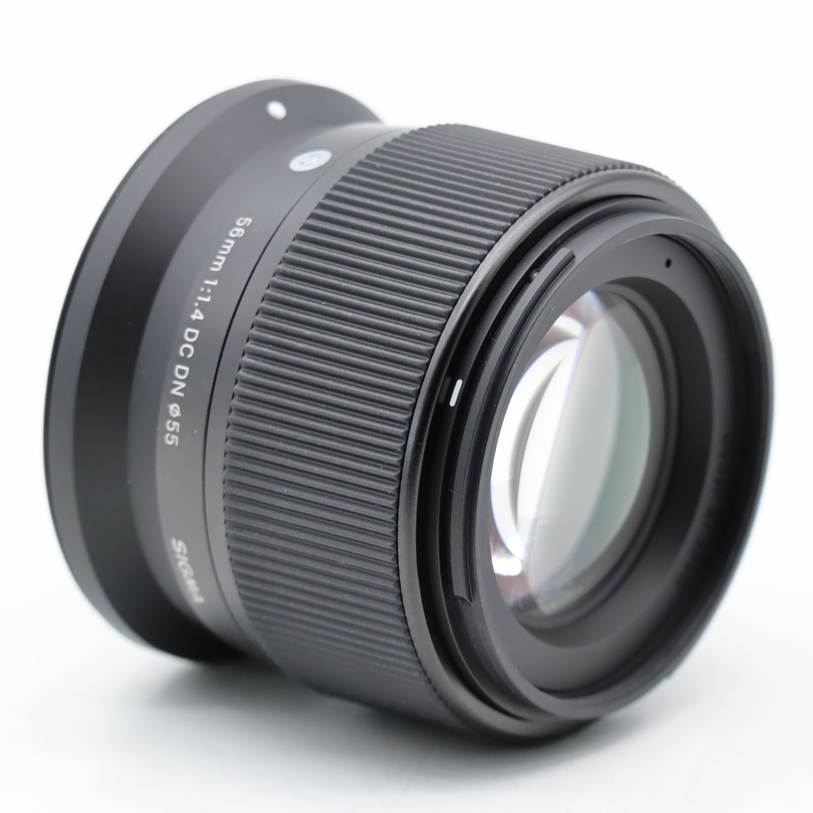 SIGMA Contemporary 56mm F1.4 DC DN キヤノンRF用|APS-C対応 単焦点望遠レンズ|大口径F1.4・高解像・美しいボケ ポートレート向け シグマ【中古】 SIGMA Contemporary 56mm F1.4 DC DN キヤノンRF用|APS-C対応 単焦点望遠レンズ|大口径F1.4・高解像・美しいボケ ポートレート向け シグマ【中古】