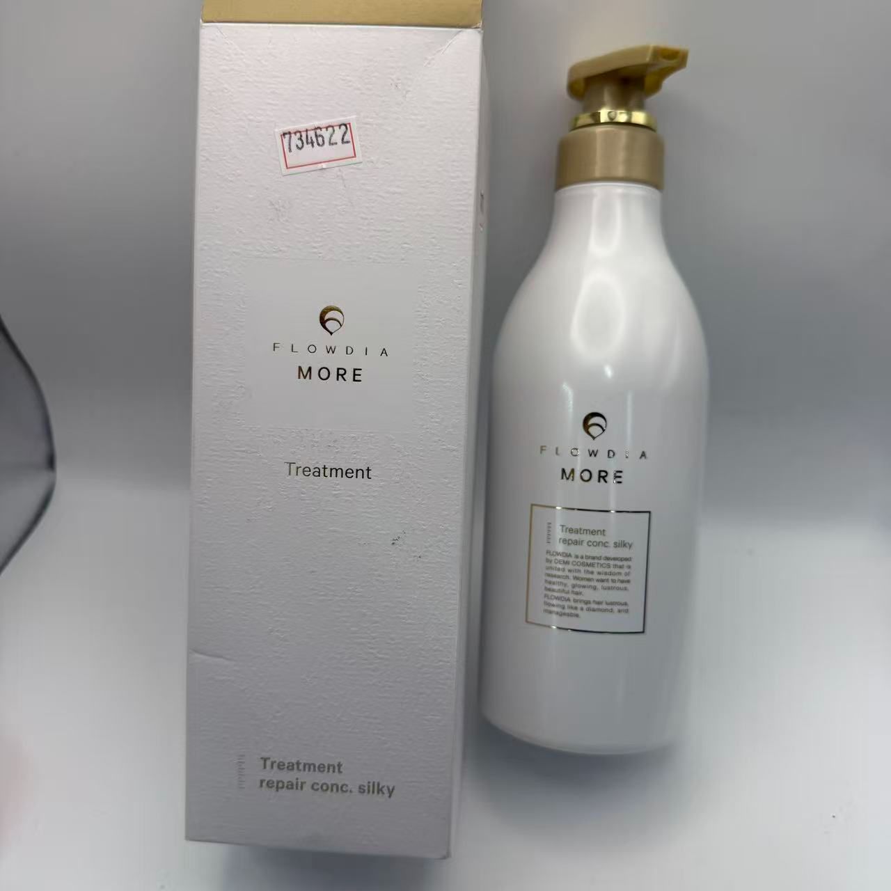 デミ フローディア モア トリートメント リペアコンク シルキー 550ml