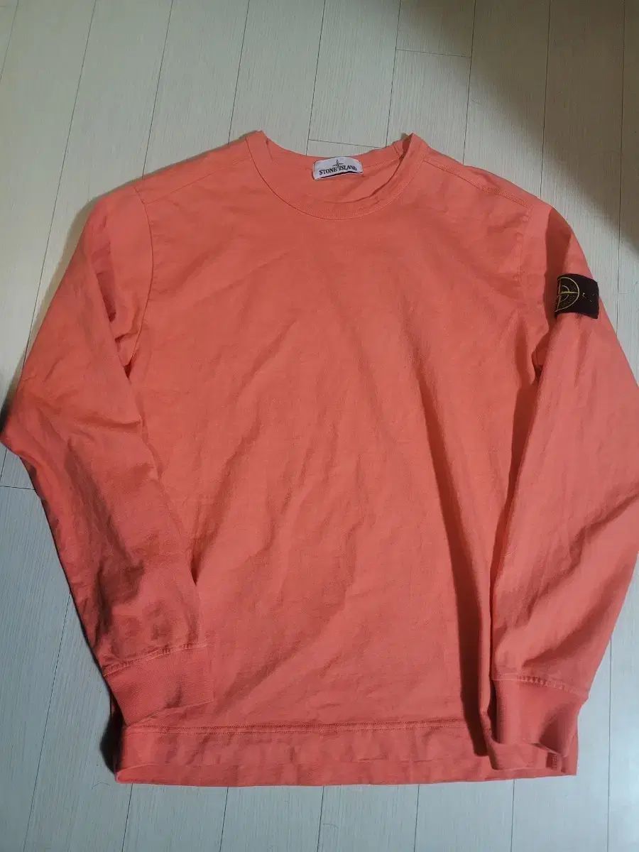 M ストーンアイランド ワッペン ロングスリーブ 長袖Tシャツ