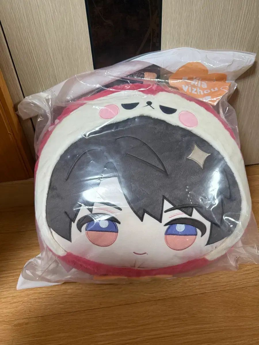 LOVE & DEEP SPACE ハウジュ 顔 クッション 出品