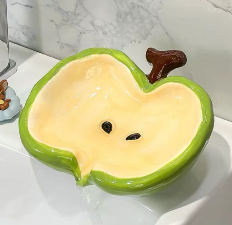 新品 陶器製ソープディッシュ石鹸置き りんご型 かわいい フルーツデザイン小物トレー