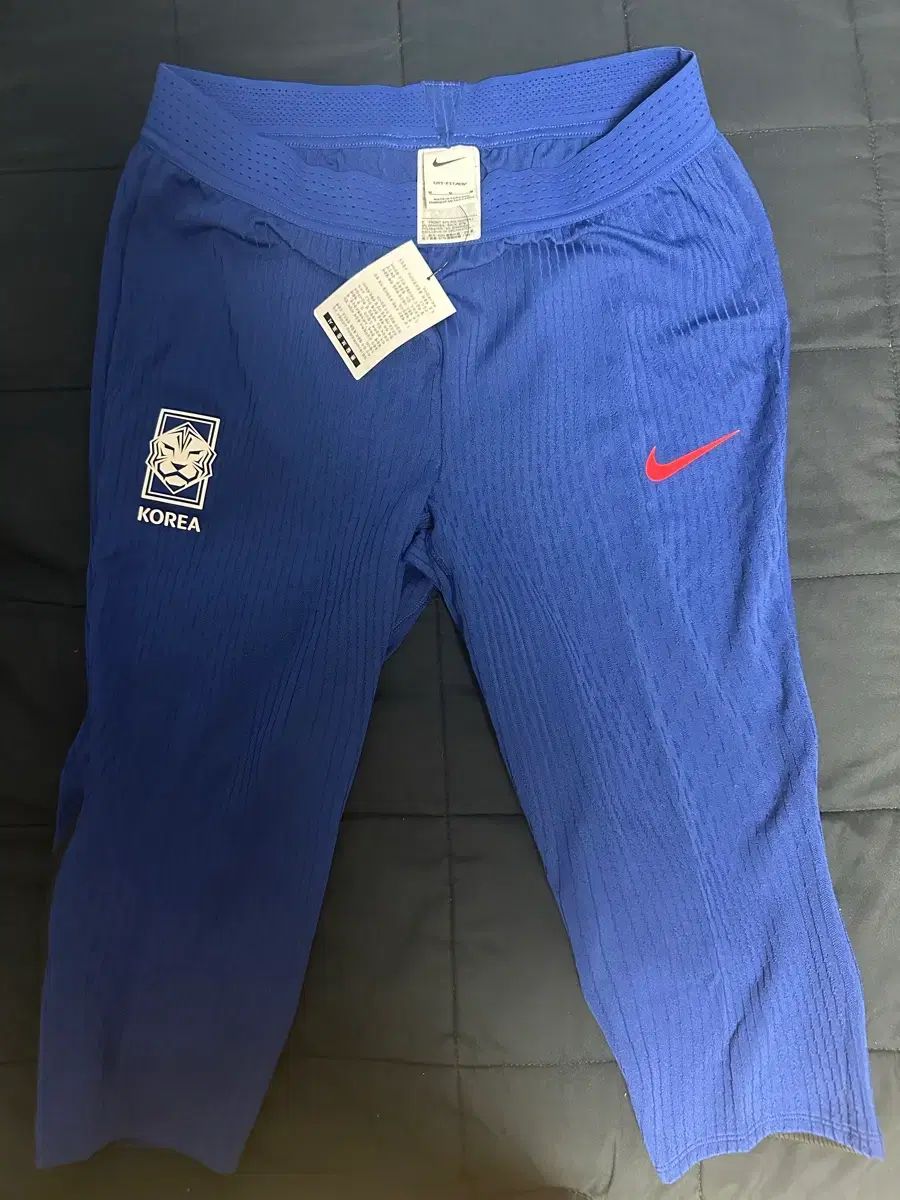 NIKE ドライフィットADV 韓国国家代表 3/4 7分 ズボン M サイズ 出品