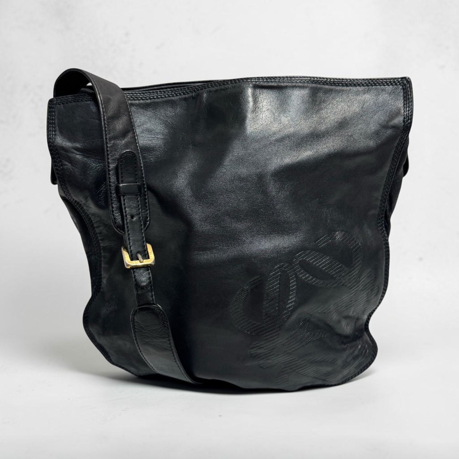 LOEWE Vintage Anagram Leather Shoulder Bag Black　LOEWE ロエベ　アナグラム　ショルダーバッグ　ナッパレザー　斜めがけ可能　黒