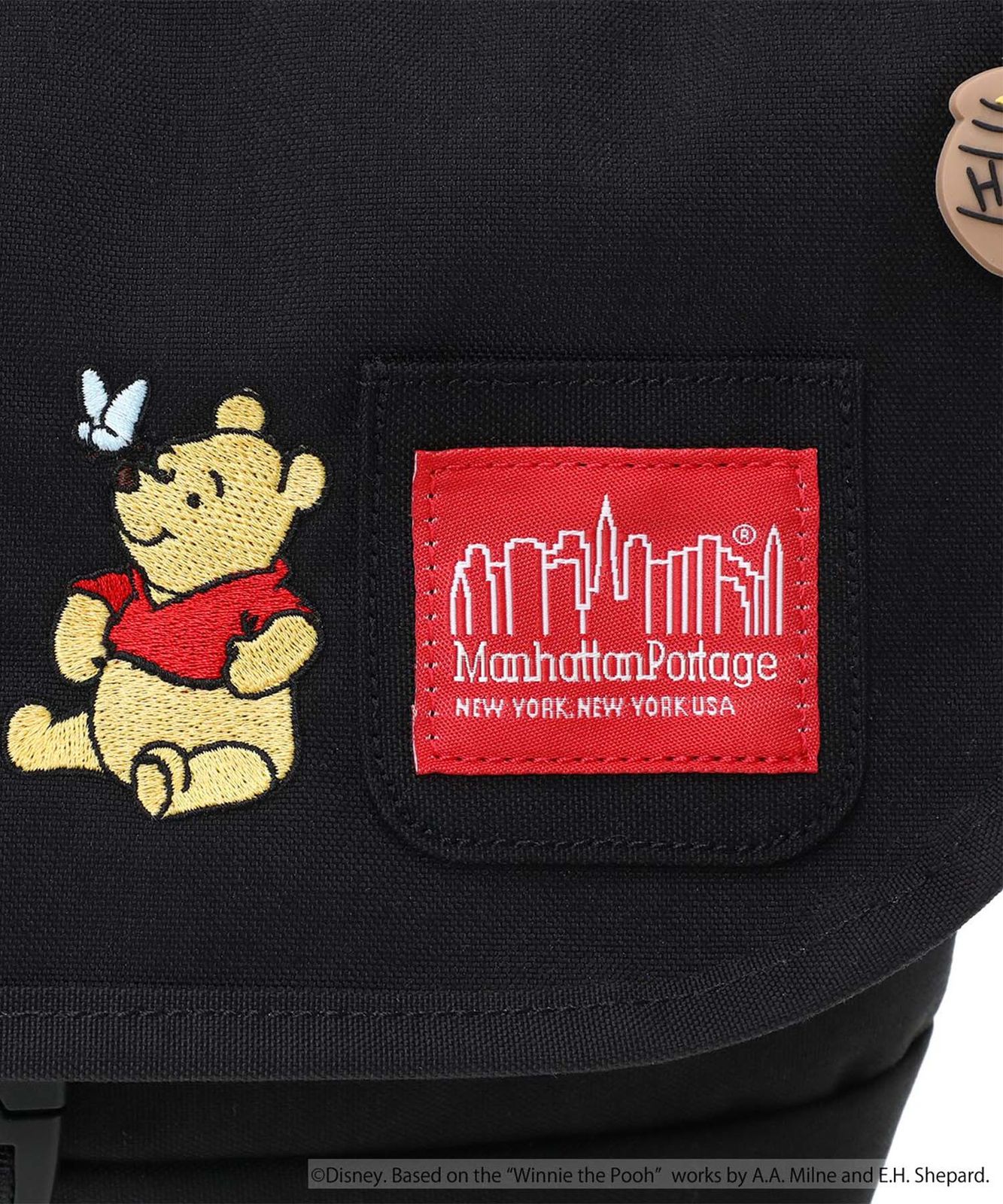 【ムラスポ公式】新品 Manhattan Portage マンハッタンポーテージ ショルダーバッグ NYLON MESSENGER BAG JR SLIM FZP POOH プーさん MP1605JRSFZPPH