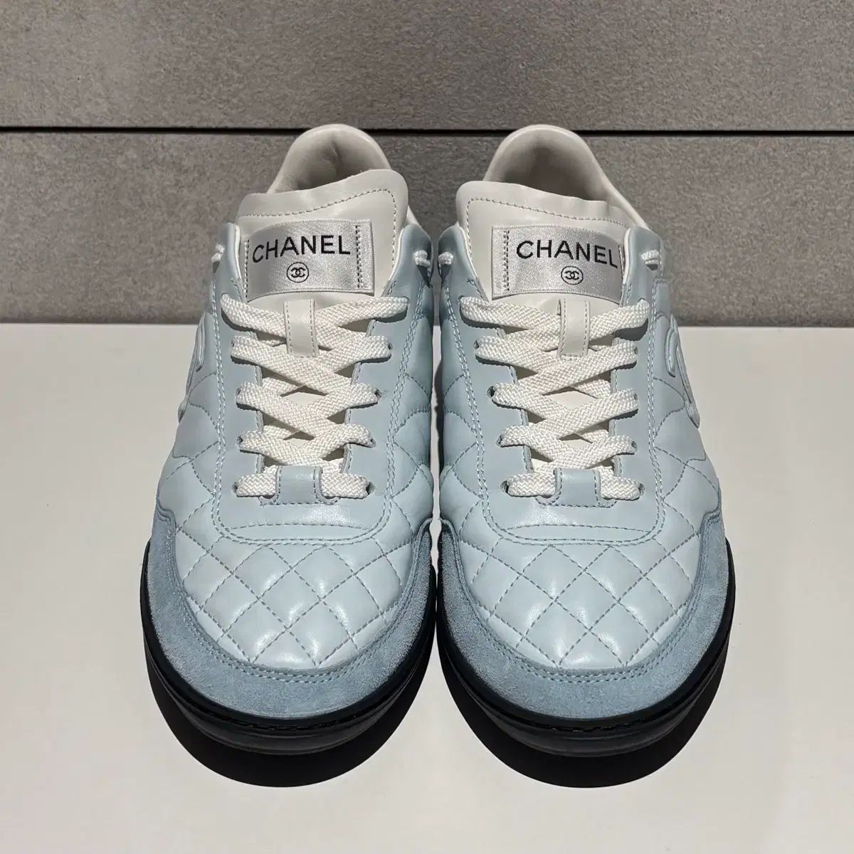 37 5サイズ フルセット CHANEL CCロゴ SHINee スニーカー