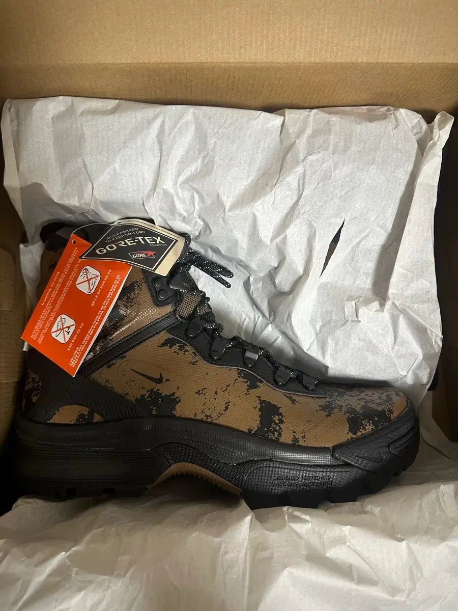 280 NIKE ACG ズーム ガイア ドーム GORE-TEX モス ウッド