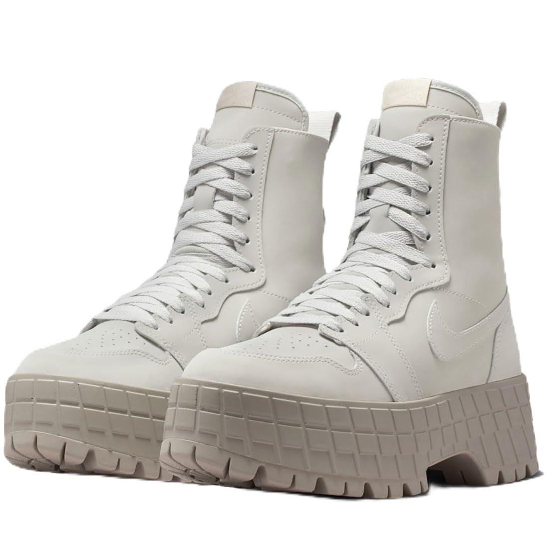 [ナイキ] エア ジョーダン 1 ブルックリン W AIR JORDAN 1 BROOKLYN ペールグレー/エニグマストーン IR0837-099 23.5cm [23.5 cm]
