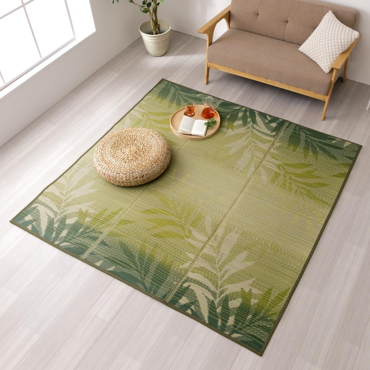 新品 イケヒコ い草 ラグ マット リーフ柄 ヴァレン 約200×200cm グリーン 滑り止め付き 天然い草100％ カーペット ウレタン入り クッション性 厚手 洗濯不要 おしゃれ #1070210123415