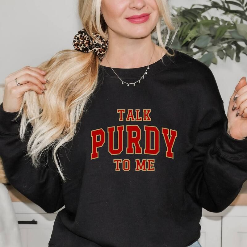 Simply Sage Market レディース トップス Tシャツ スウェット Simply Sage Market Varsity Talk Purdy To Me Sweatshirt Midnight セージ