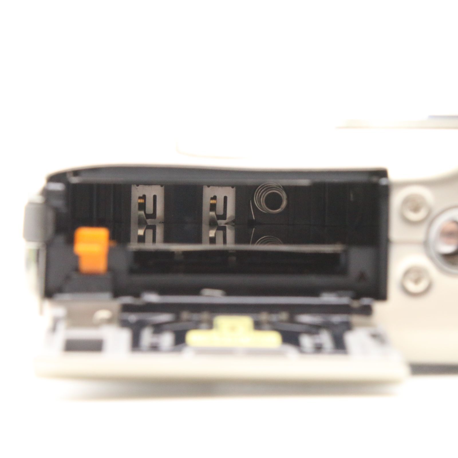 極上品】 FUJIFILM FinePix F550EXR シャンパンゴールド 光学15倍 FX