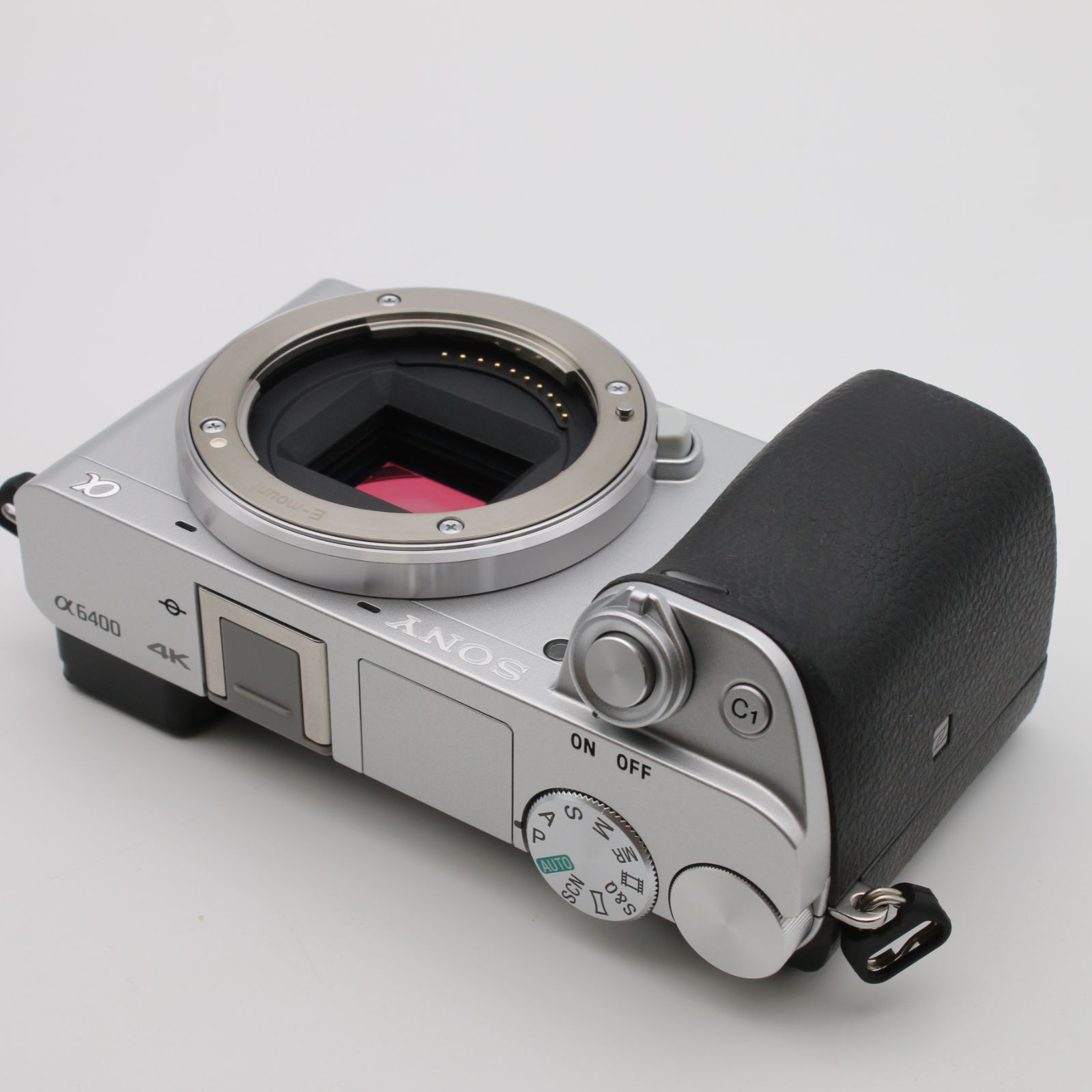極上品】 SONY α6400 シルバー ダブルズームレンズキット SELP1650 + 