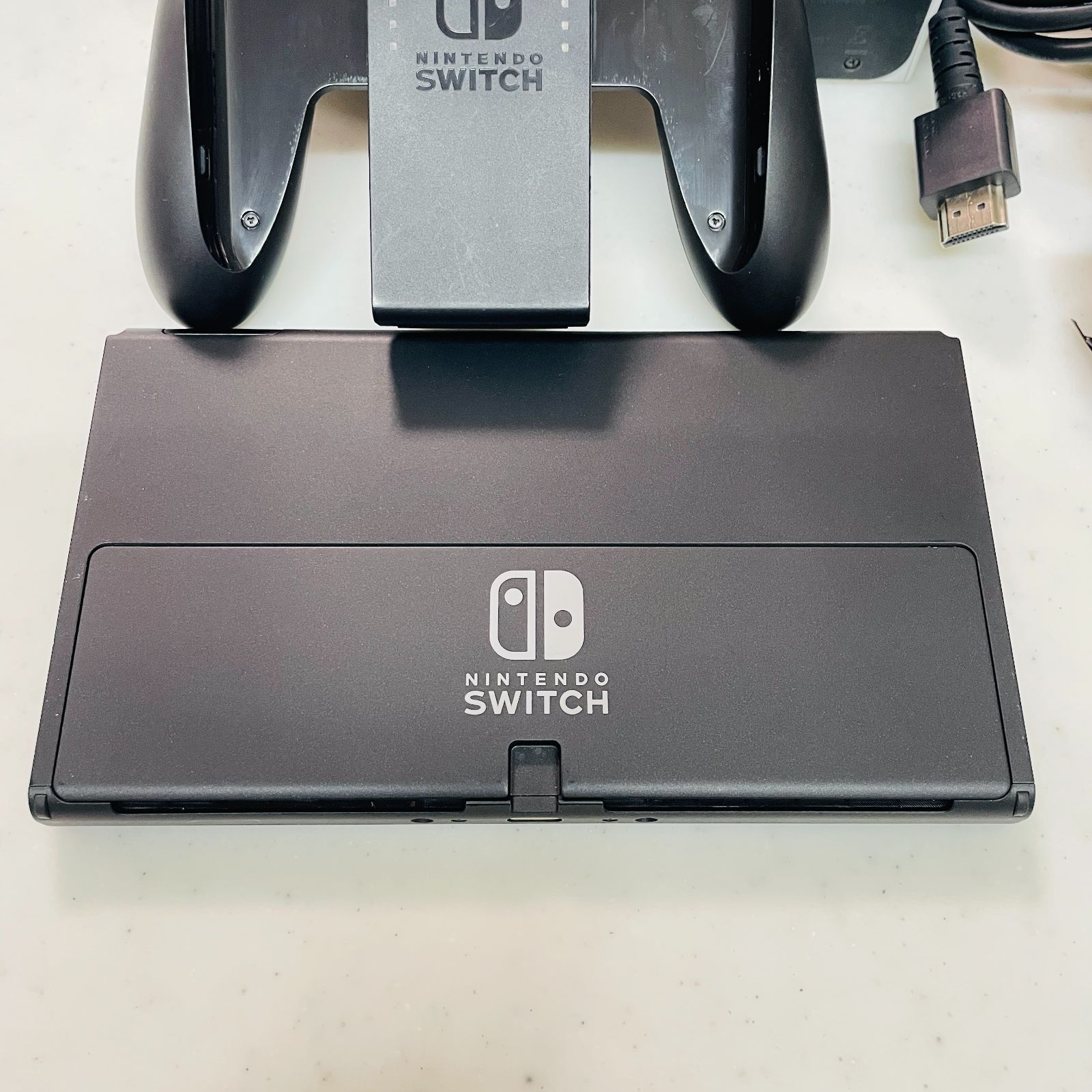 Nintendo Switch 有機ELモデル ホワイト 本体 ジョイコン欠品 付属品