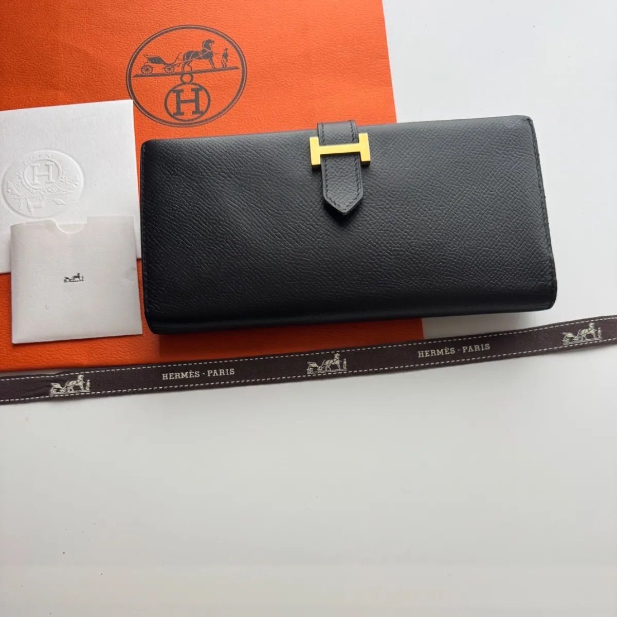 【美品】 462 HERMES エルメス ベアン 2つ折り長財布