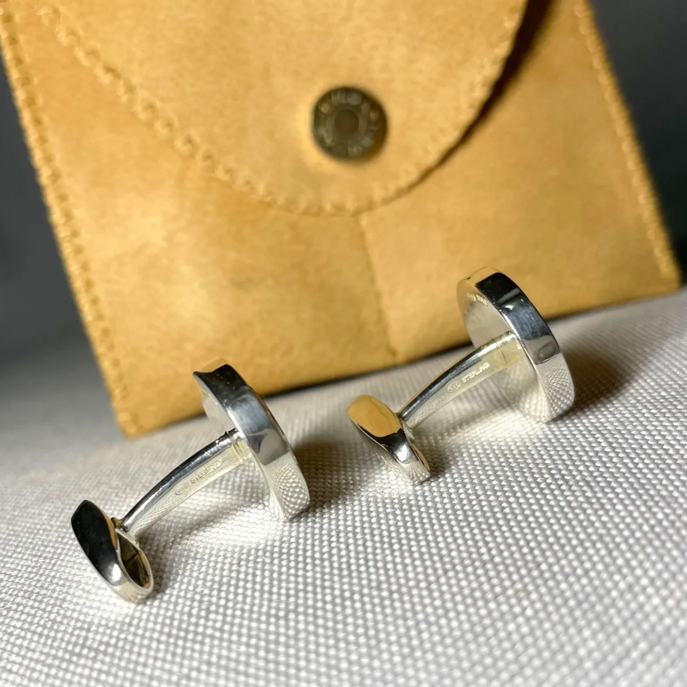 【美品】ブルガリ カフス ブルガリ オニキス シルバー925 スターリング 美品 希少 BVLGARI ブルガリ ブラックオニキス & スターリングシルバー