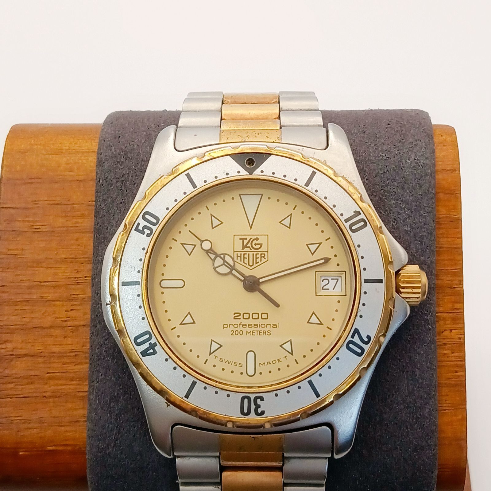 【稼働 良品】0527-2 TAG HEUER Professional 2000 タグホイヤー プロフェッショナル 974.006 メンズ腕時計 クォーツ ゴールド文字盤