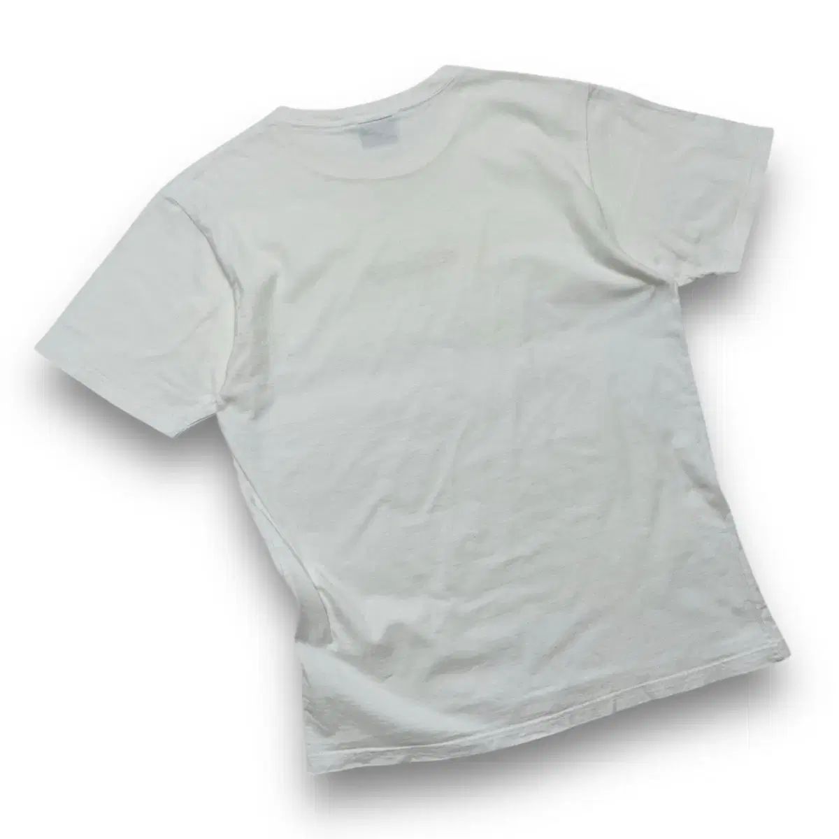 STUSSY レッド スモール ロゴ 白 半袖 Tシャツ - メルカリ