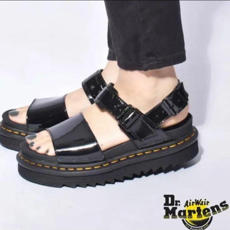 Dr. Martens ドクターマーチン VOSS パテント ジグサグソール サンダル UK4/23cm