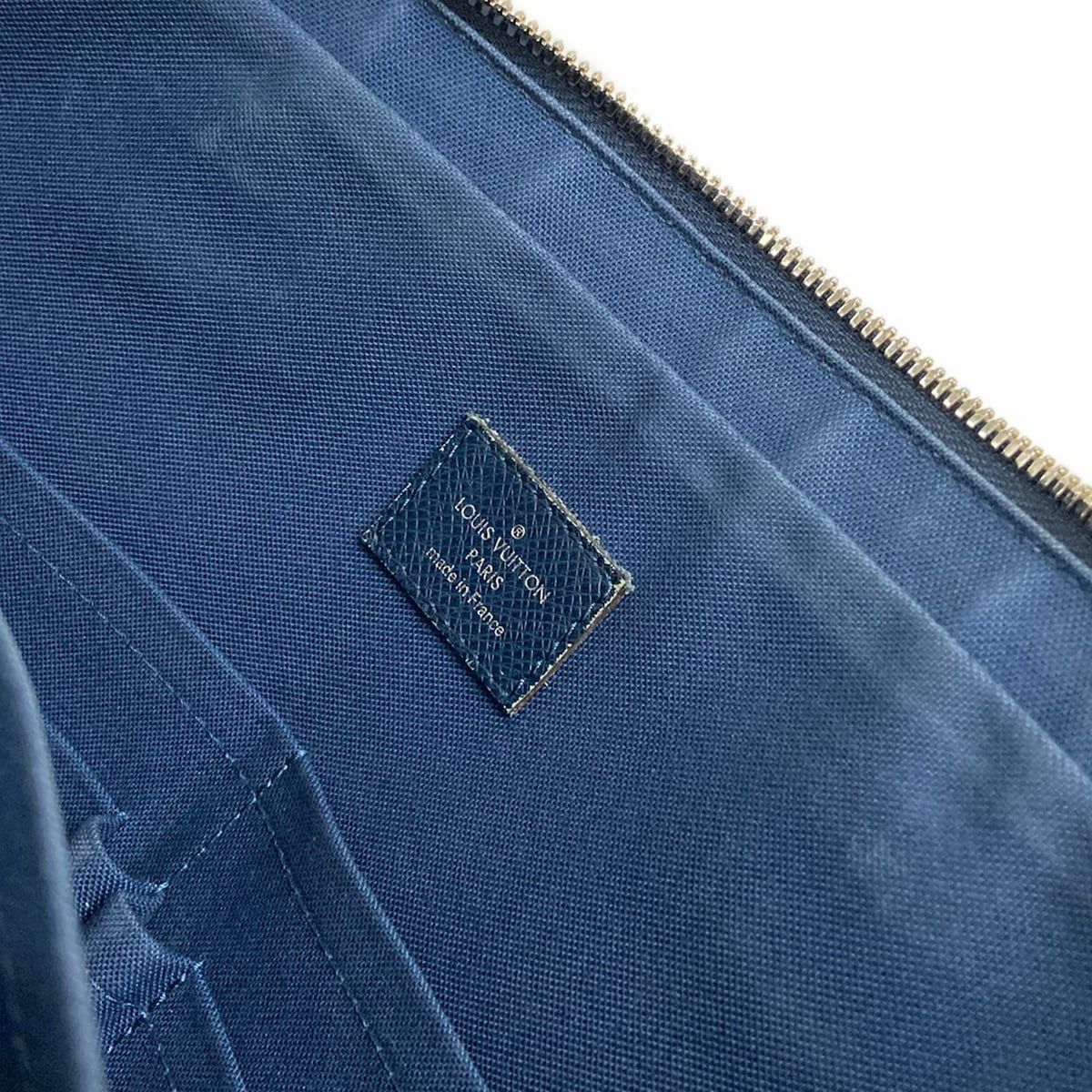 LOUIS VUITTON(ルイヴィトン) ビジネスバッグ タイガ ポルトドキュマン
