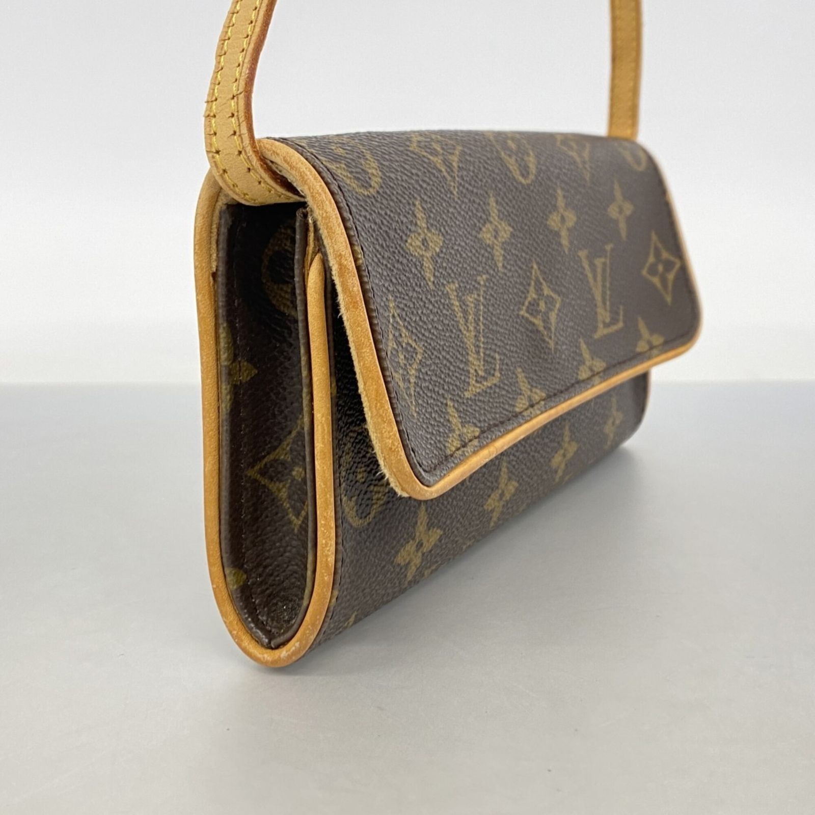 ルイ・ヴィトン(Louis Vuitton) ルイ・ヴィトン ショルダーバッグ