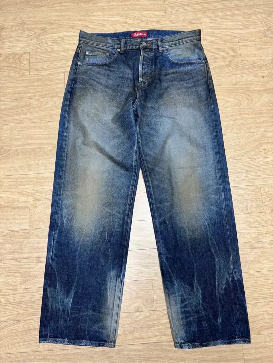 26ss Supreme シュプリーム ディストレスト ルーズフィット セルビッジ デニム