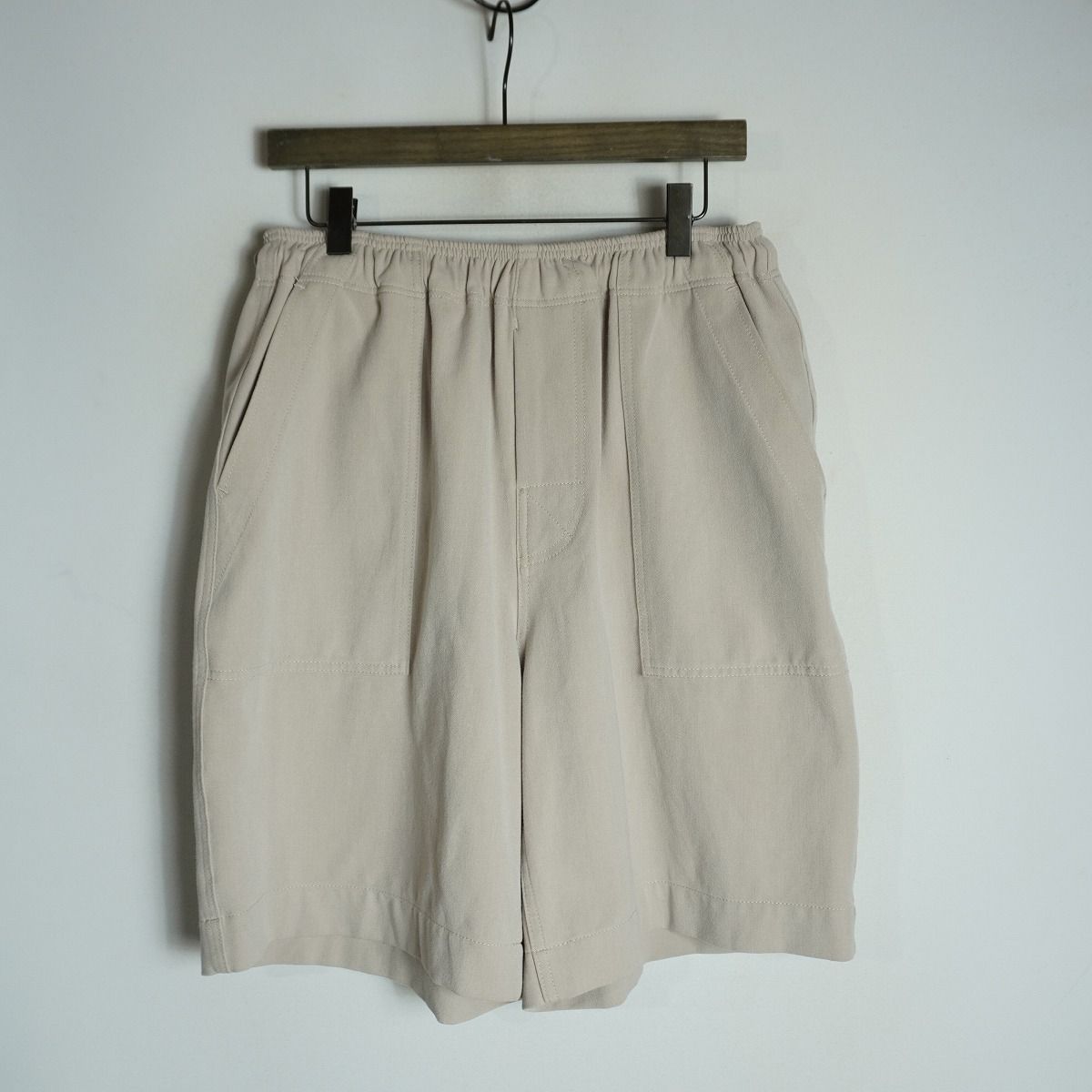 美品 COMFORTABLE REASON コンフォータブルリーズン Baker Shorts スウェット ショーツ ショート パンツ ベージュ系 929P♪