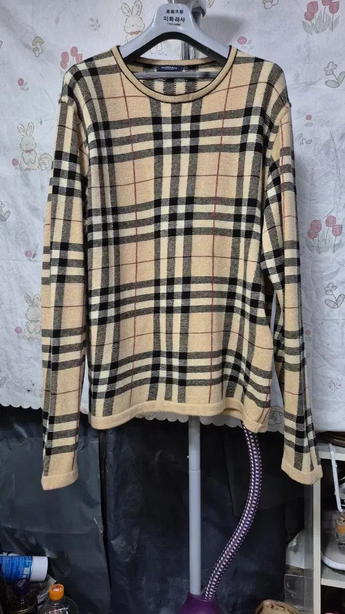 made in ITALY) バーバリー バー 버진ウール100% ニット