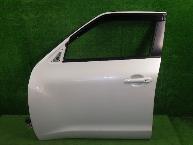 ジューク DBA-YF15 左FドアASSY QAB H010A-3PTMB H010A-1KLMA 9323