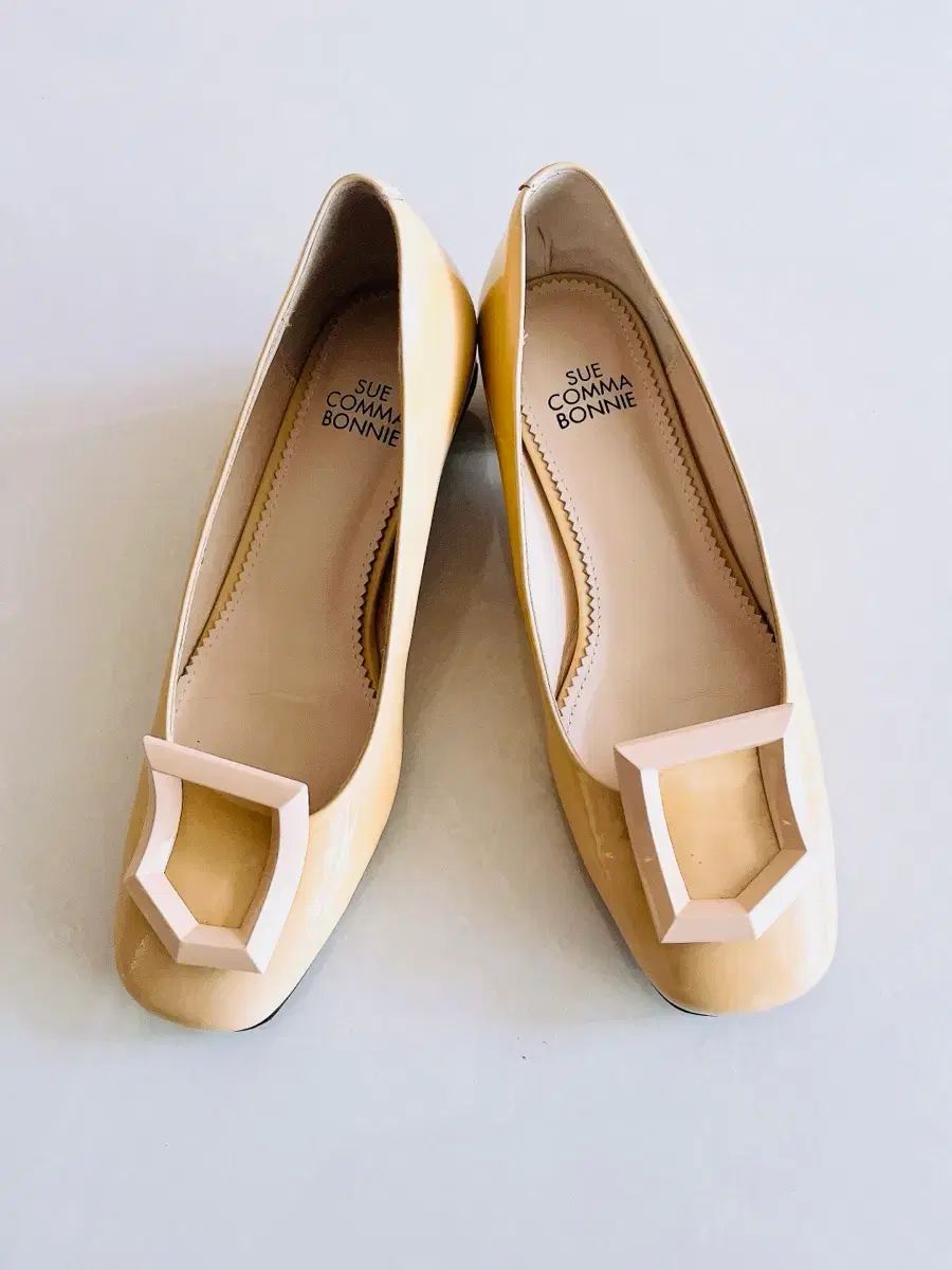 SUECOMMA BONNIE シューコンマボニー スターシップスクエア スタシ パンプス