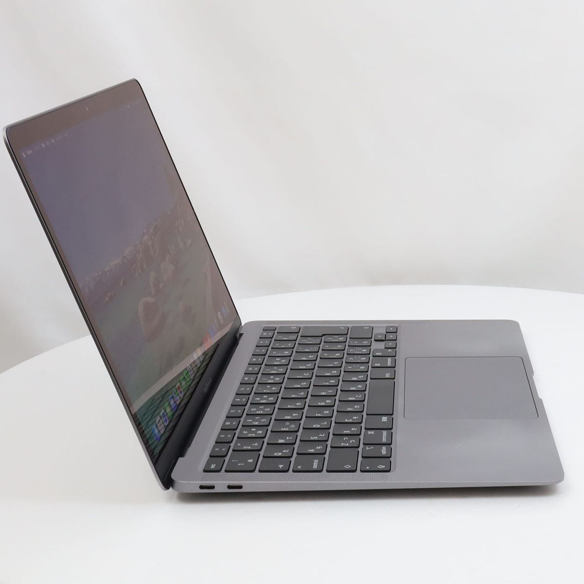 MacBook Air 13-inch 2020 M1【ランク：D】【カラー：スペースグレイ