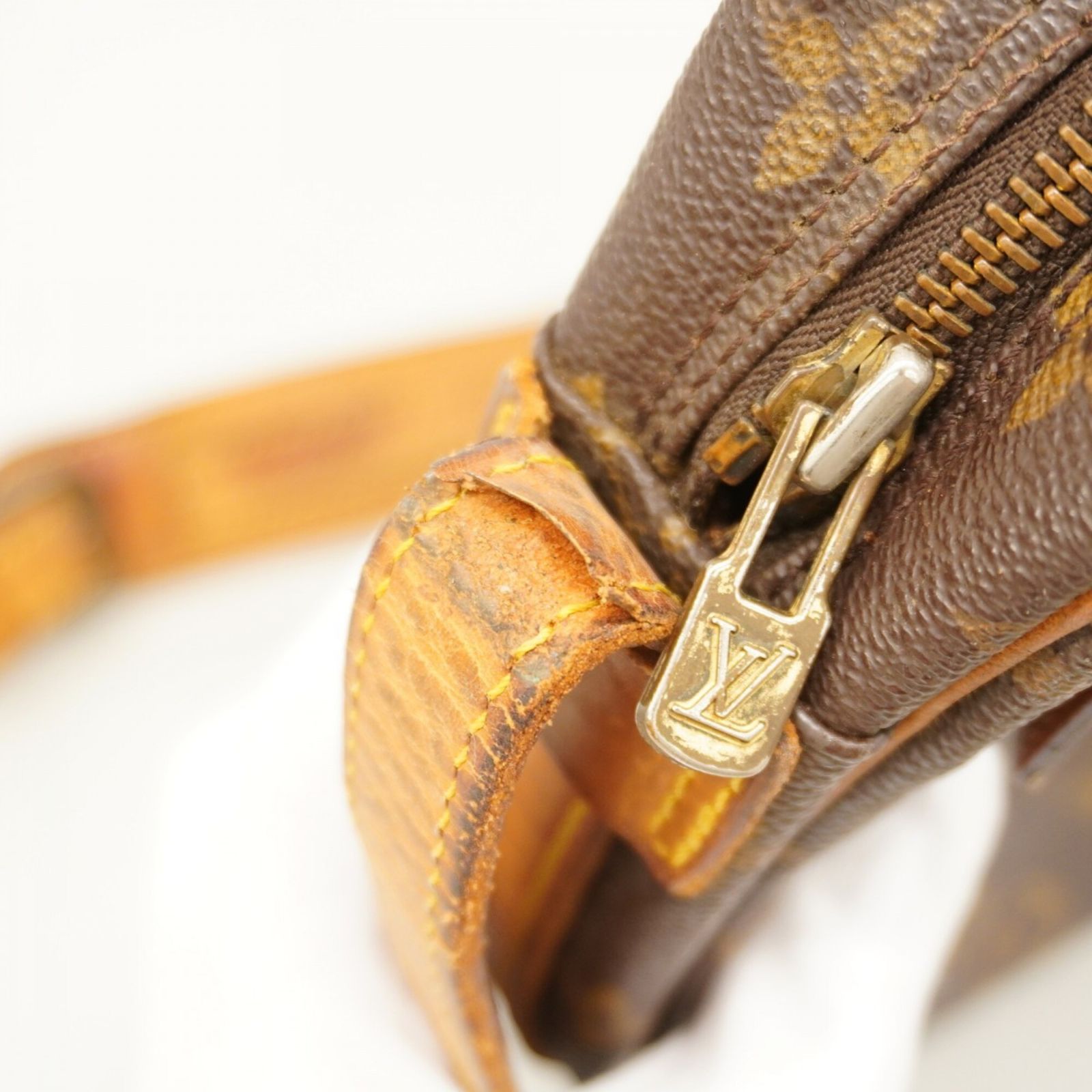 ルイ・ヴィトン(Louis Vuitton) ルイ・ヴィトン ショルダーバッグ 