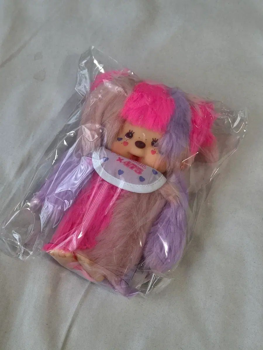 新品 Kitsch正規品 シナナイキコリア モンチッチ ぬいぐるみ