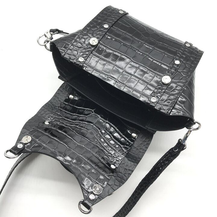 未使用保管品 Vivienne Westwood ヴィヴィアン 型押し クロコ レザー