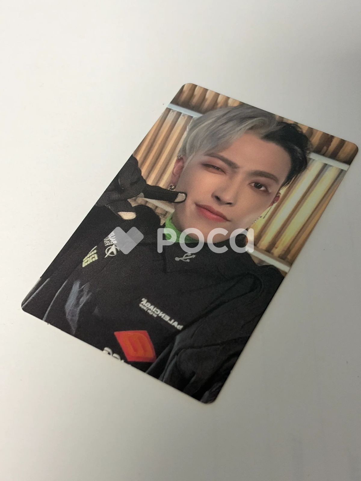 ATEEZ ホンジュン THE WORLD EP.1 : MOVEMENT DIGIPAK VER. - メルカリ