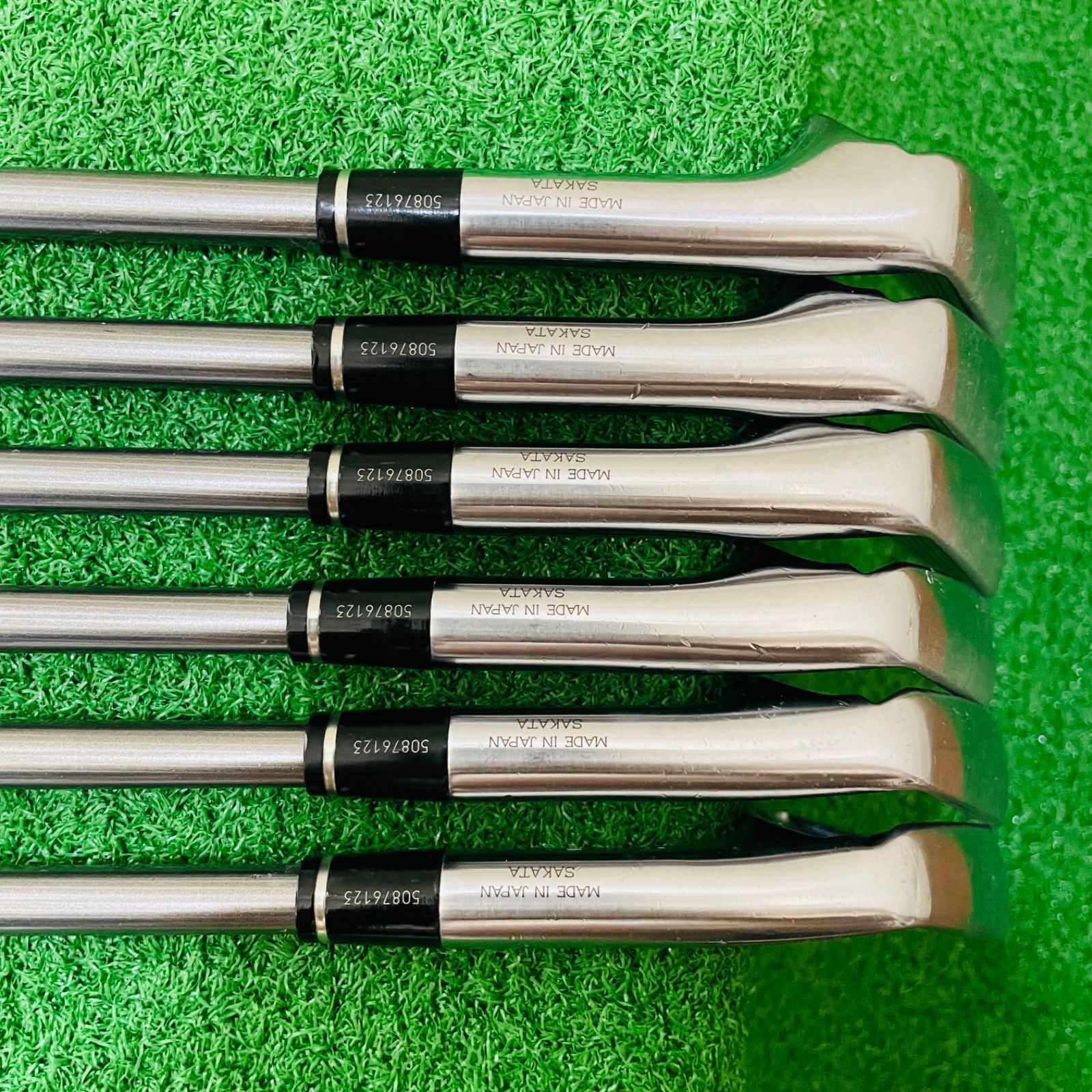 83 本間ゴルフ ホンマゴルフ HONMA TOUR WORLD W-FORGED TW737Vn