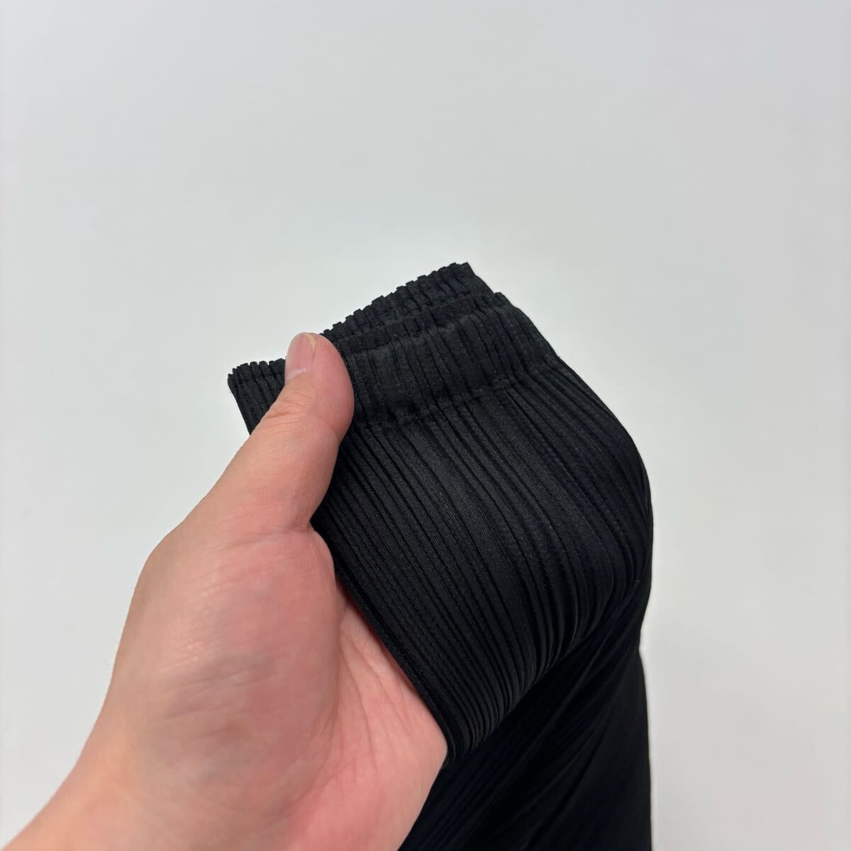 PLEATS PLEASE ISSEY MIYAKE プリーツプリーズ イッセイミヤケ