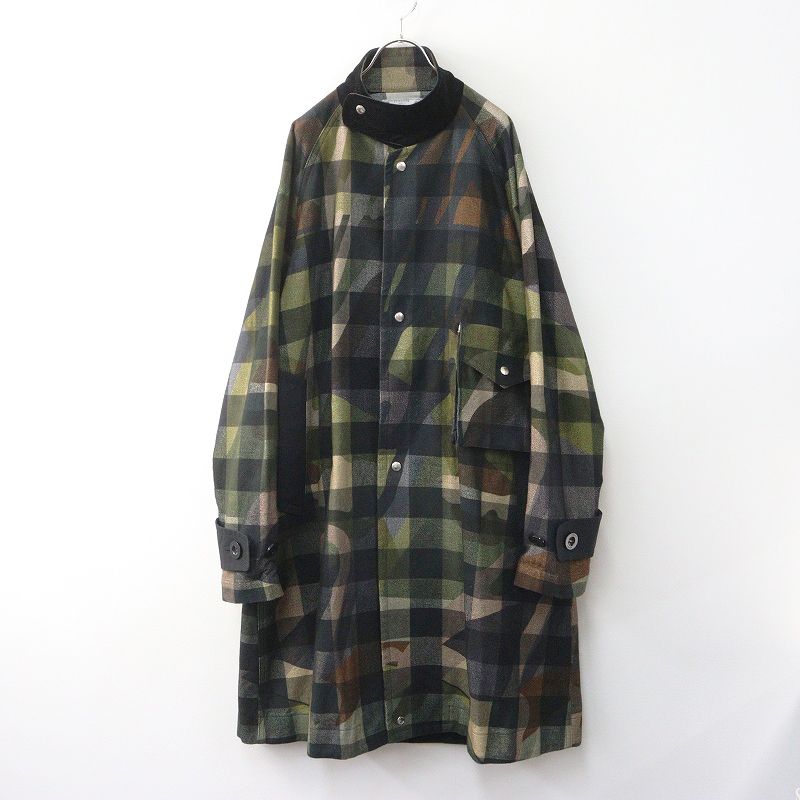 美品 2021AW sacai man KAWS サカイ カウズ コラボ カモフラージュ バックギャザーロングコート 2 カーキブラック//-.　【2400014990942】