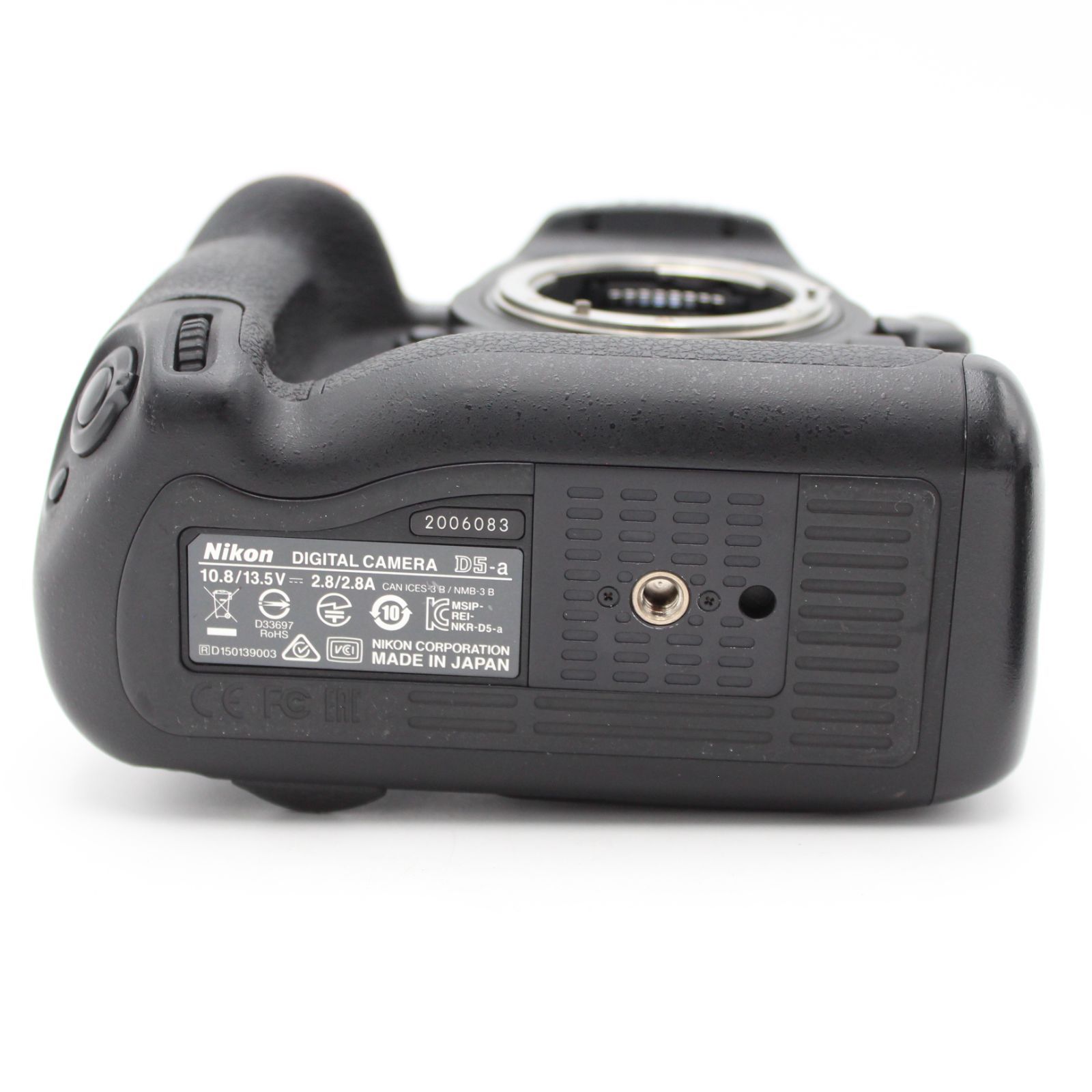 ■美品■ Nikon デジタル一眼レフカメラ D5 (XQD-Type) ♯12615 ■美品■ Nikon デジタル一眼レフカメラ D5 (XQD-Type) ♯12615