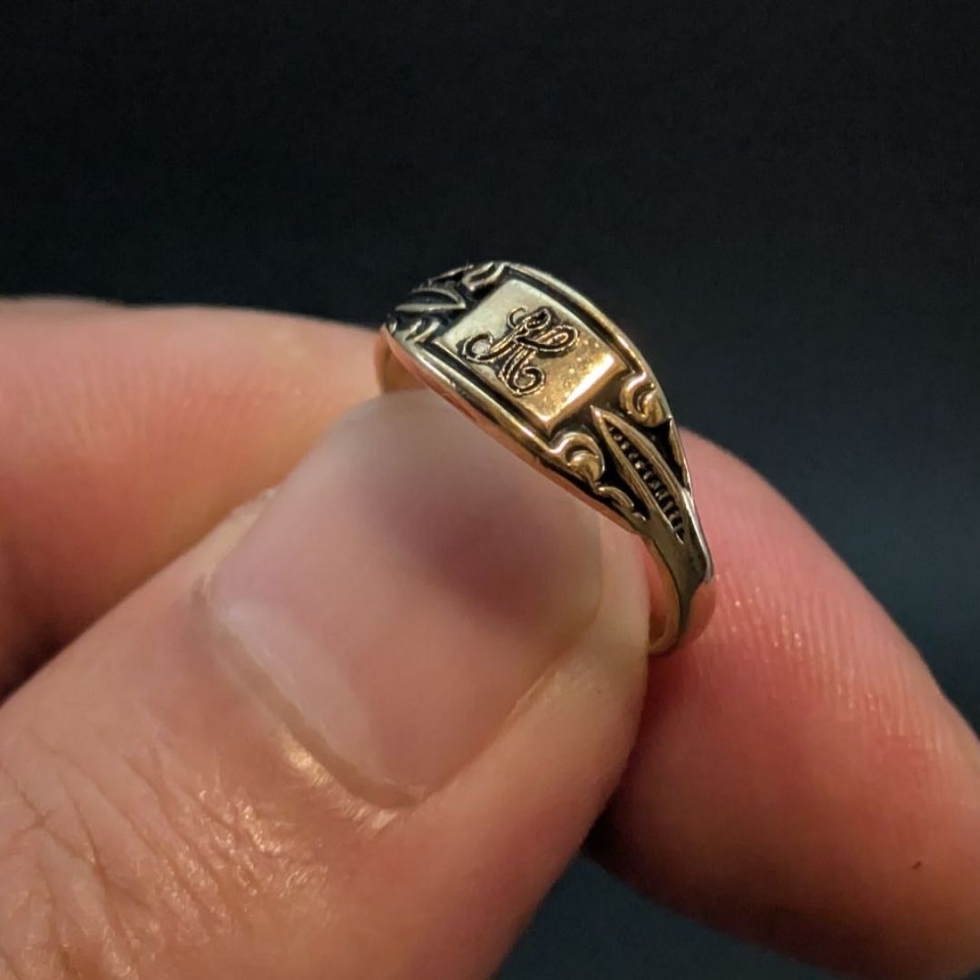 ヴィンテージ 18K HGE イニシャル 「H」 8.5号 シグネットリング ピンキーリング ゴールドカラー 18金厚メッキ アンカス社 メンズ レディース